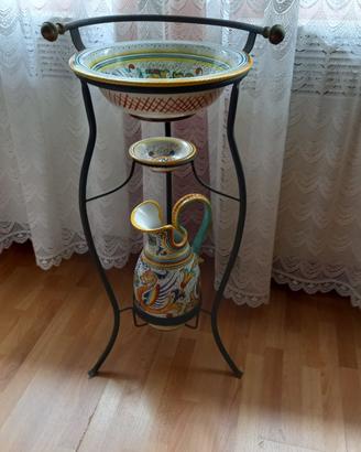 Lavamani in ceramica