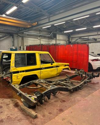Telaio e scocca lj70