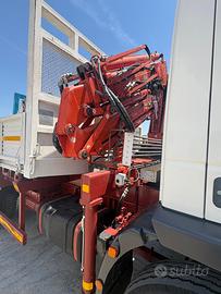 Eurocargo con gru benelli