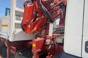 Eurocargo con gru benelli