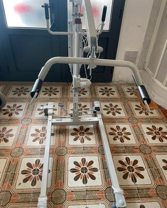 Sollevatore per disabili