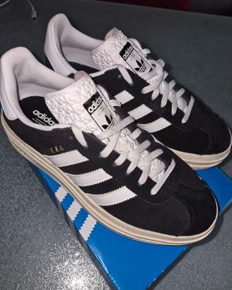 Sneakers Adidas Gazelle platform