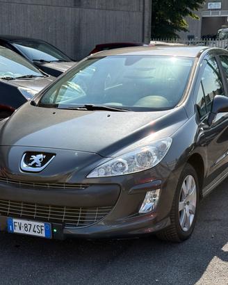 Peugeot 308 1.6 VTi 120CV 5p. GPL