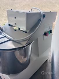 impastatrice professionale 220