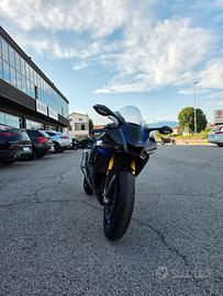 YAMAHA R1M 2022 GARANZIA UFFICIALE FINO AL 2029