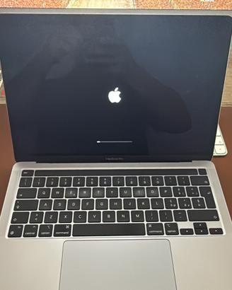 MacBook Pro 13” M1 (2020) presa 2022
