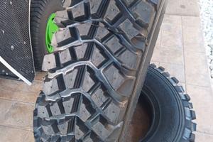 Cerchi e gomme 14 quad Polaris nuove