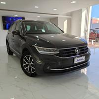 VOLKSWAGEN Tiguan 2.0 TDI 150 CV SCR DSG Life