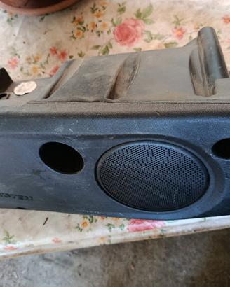 sub autoradio per grande punto 