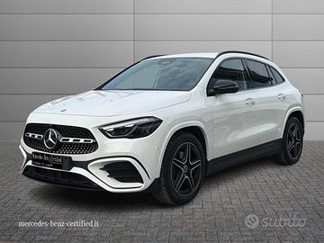 MERCEDES-BENZ GLA 200 d AMG Line Advanced Plus Dig
