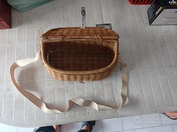 cesta pesca in vimini mai usata
