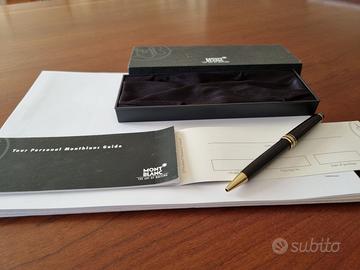 Montblanc nuova, scatola con coperchio e libretto 