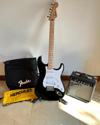 Fender Stratocaster Squier e amplificatore