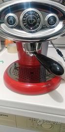 macchina caffè Illy