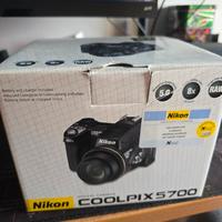 Nikon coolpix 5700