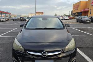 opel astra j sedan 1.7cdti Cosmo 