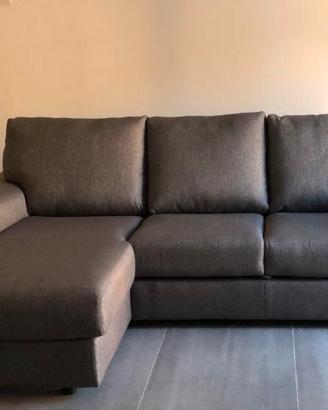 divano letto con vano contenitore