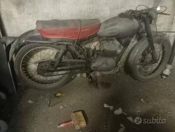 Parilla 125