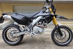 HM F125X Derapage RR
