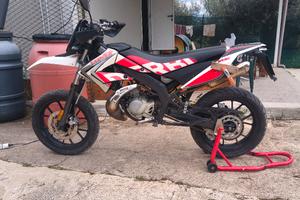 Derbi Senza 50 (2017) - buoni condizioni