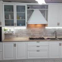 cucina artigianale 4 mt lineari più madia 