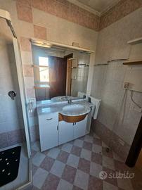 Mobile per il bagno con marmo e specchiera S 3051