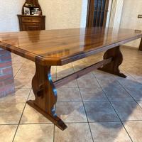 Tavolo pranzo in legno di abete