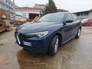 Alfa Romeo Stelvio 2.2 Turbodiesel 190 CV AT8 Q4 B