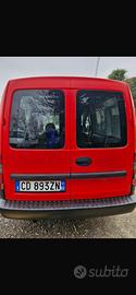 Furgoncino opel combo