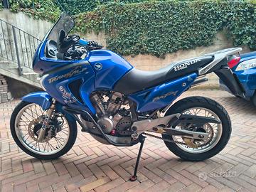 MOTO Honda transalp 650 xlv