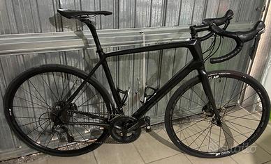 Bici Focus Paralane Ultegra Disc