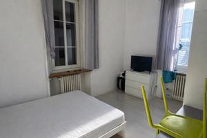 Stanza Singola Luminosa in subentro -520/mese