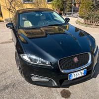 Jaguar XF 3.0d V6 Luxury