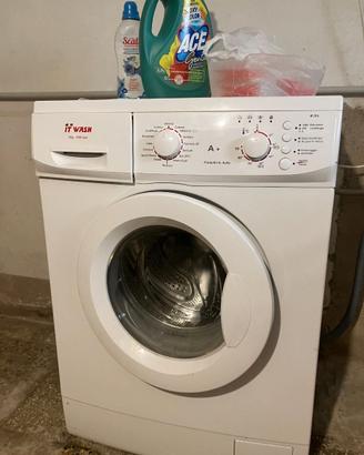 Lavatrice IT WASH