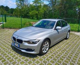 Bmw 318d Sport*Automatik*Navi*Sensori*Bluetooth
