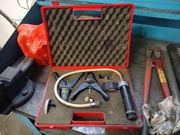 Kit prova tenuta raffreddamento motori