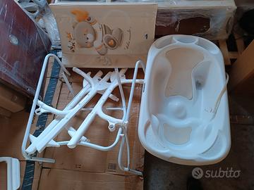 Fasciatoio con bagnetto, supporto per vasca bagno