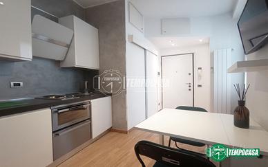 MONOLOCALE ARREDATO IN STABILE VECCHIA MILANO