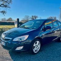 Opel astra anno 2012