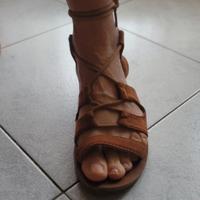 sandalo schiava