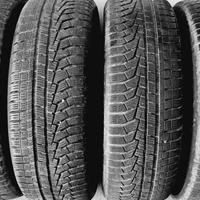 gomme Hankook 225/60/18 104V M+S