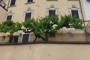 Casa indipendente di 480 m² con più di 5 locali e 