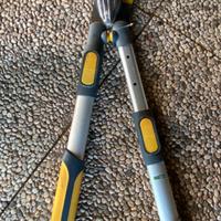 Cesoia e motosega a batteria Worx