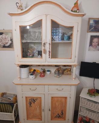 Credenza con vetrina