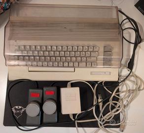 console conmodore 64+ pad