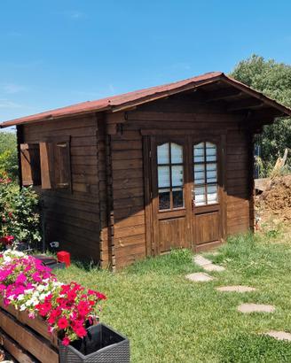 casetta di legno