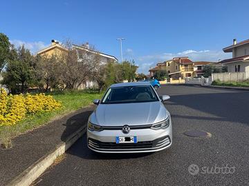 GOLF  8 2.0. TDI 150 Cv DSG