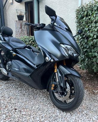 splendido Tmax 530 sx del 2018