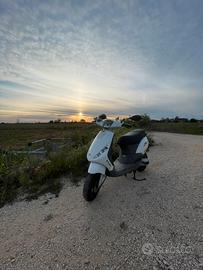 Piaggio zip 2t