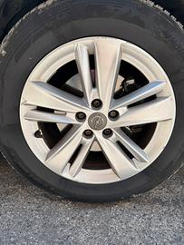 Cerchi e gomme opel